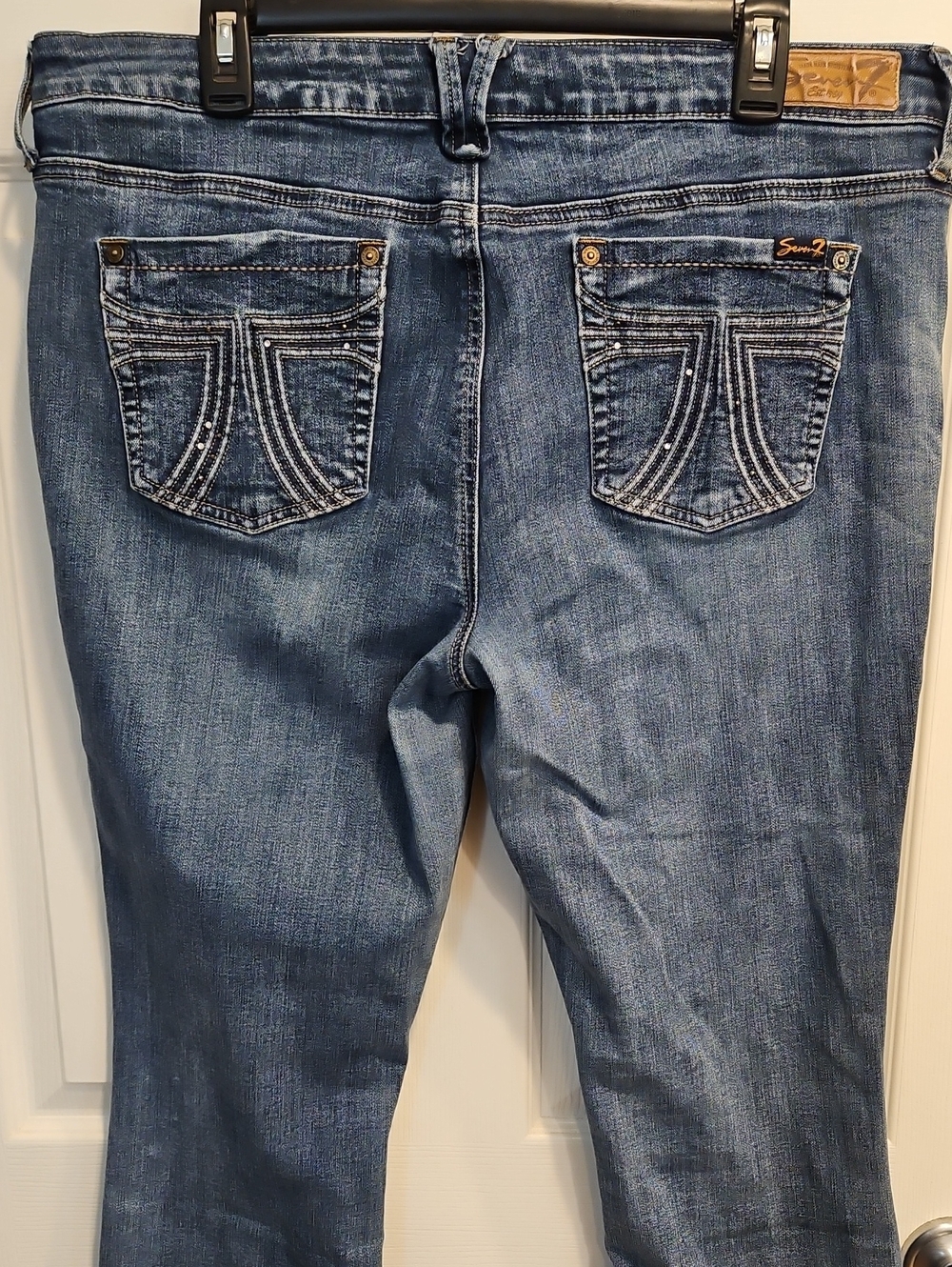 Seven7 Women's Mid-Rise Blue Denim Jeans